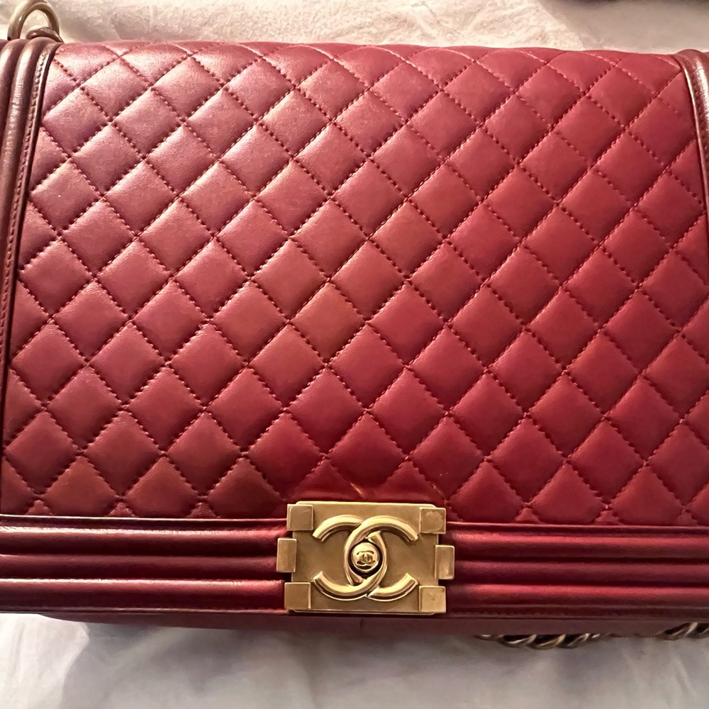 Chanel red Lambskin large boy flap bag